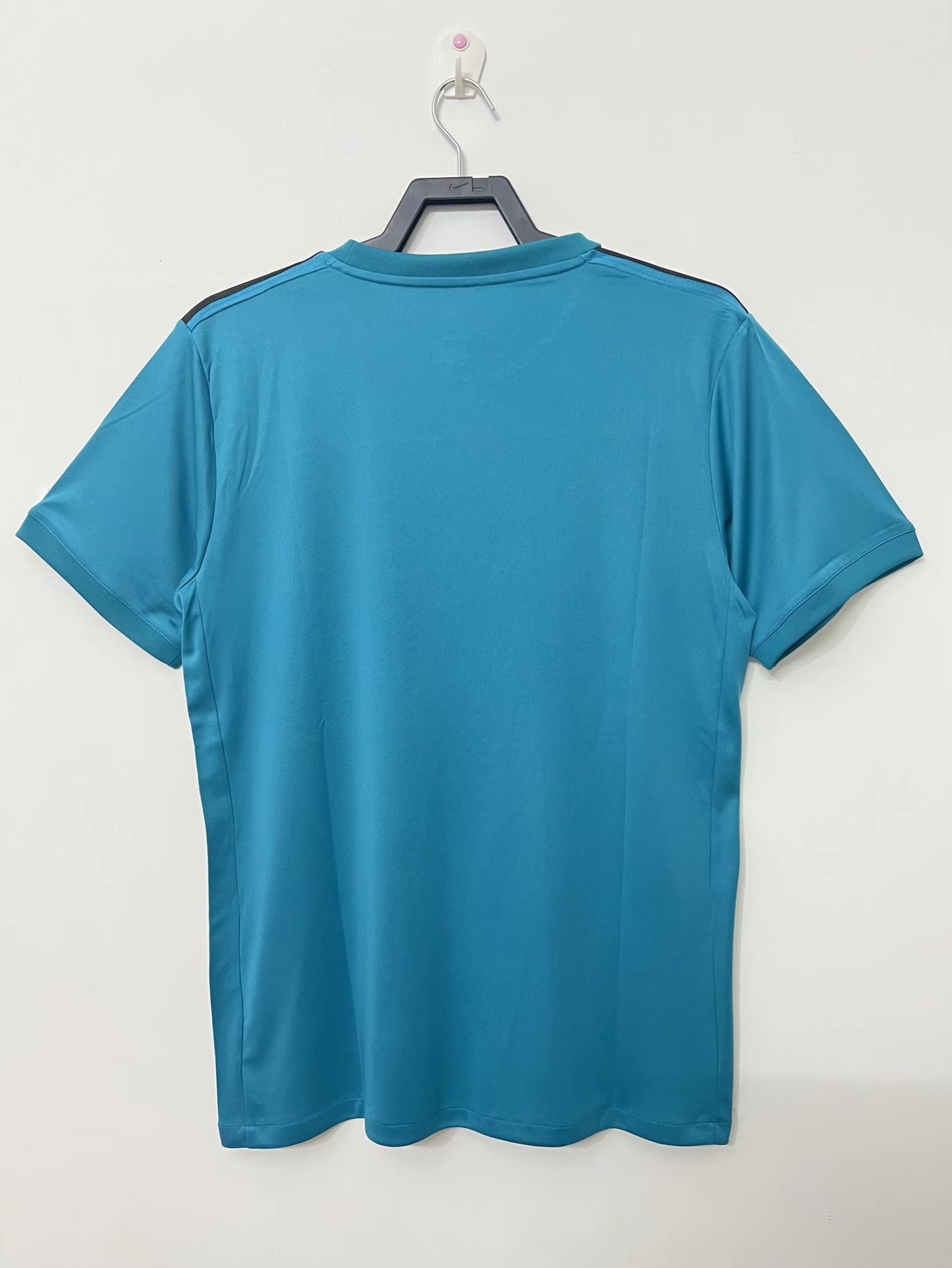 Maillot Rétro Réal Madrid 17/18