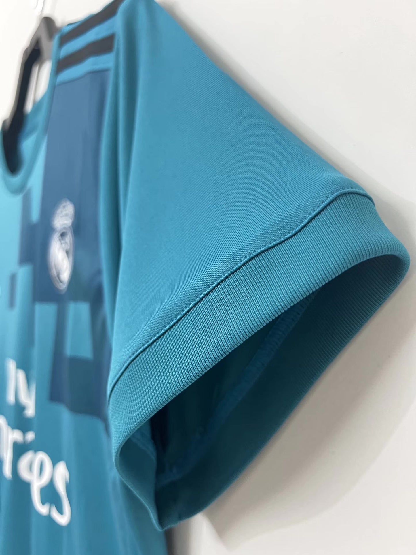 Maillot Rétro Réal Madrid 17/18