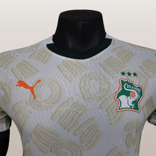 maillot  extérieur  cote d'ivoire 24/25