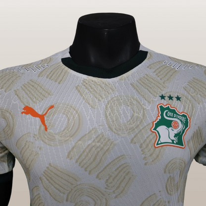 maillot  extérieur  cote d'ivoire 24/25